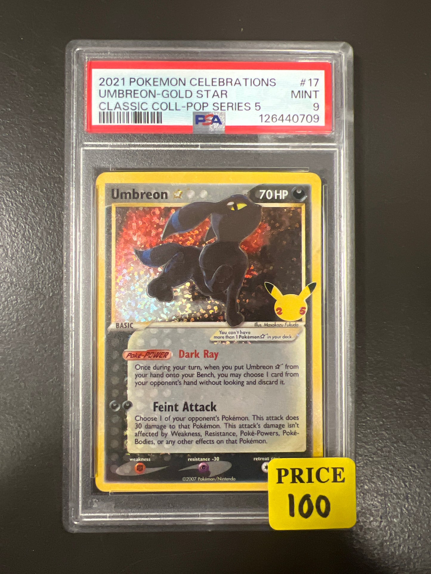 PSA 9 Pokémon Umbreon Gold Star