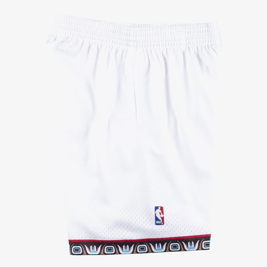 Men's White Vancouver Grizzlies Hardwood Classics 1998-1999 Swingman Shorts