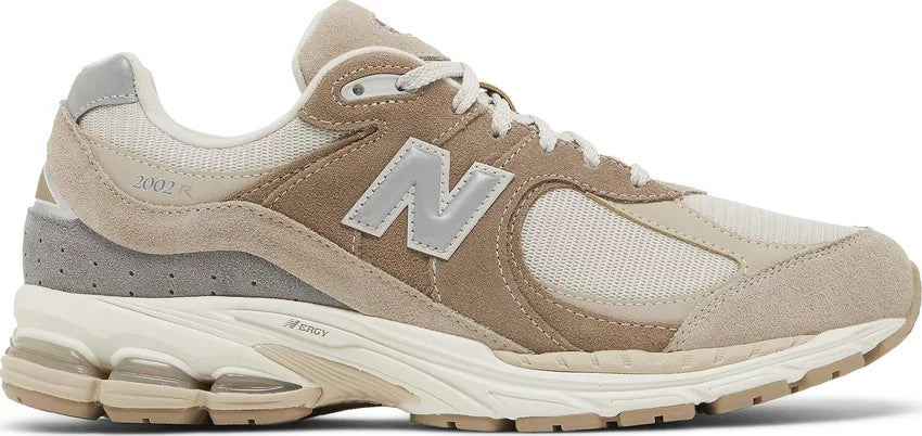 New Balance 2002R Driftwood